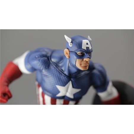 Kustharzfigur Capt.America Civil War