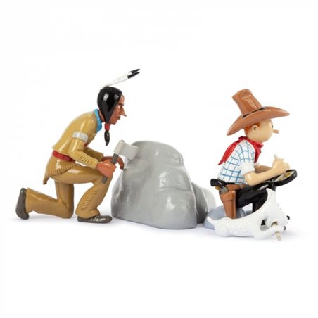 Tintin Figurine: Collectible Tintin and Snowy in America with the indian (Moulinsart 29260)