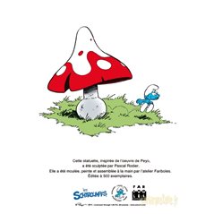 Figure Smurf with mushroom